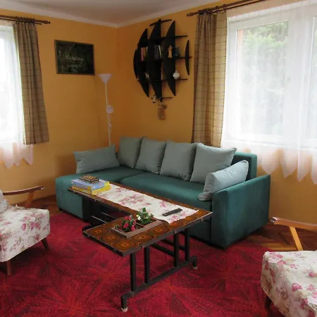 Hegyekre Panoramas Nyaralo Balatonedericsen Casa de Férias