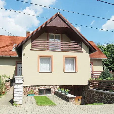 Hegyekre Panoramas Nyaralo Balatonedericsen Casa de Férias Balatonederics